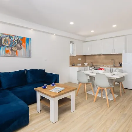 Juranovic Apartamento *