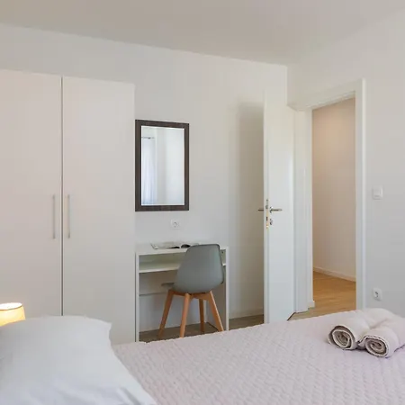 Apartamento Juranovic Makarska