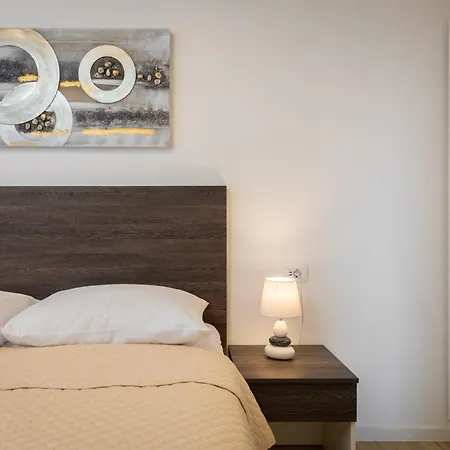 Juranovic * Макарска